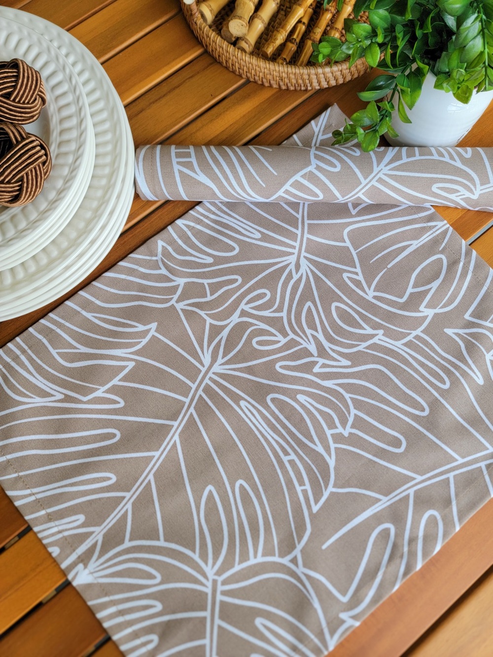 Set of 6 Neutral Cream Placemats